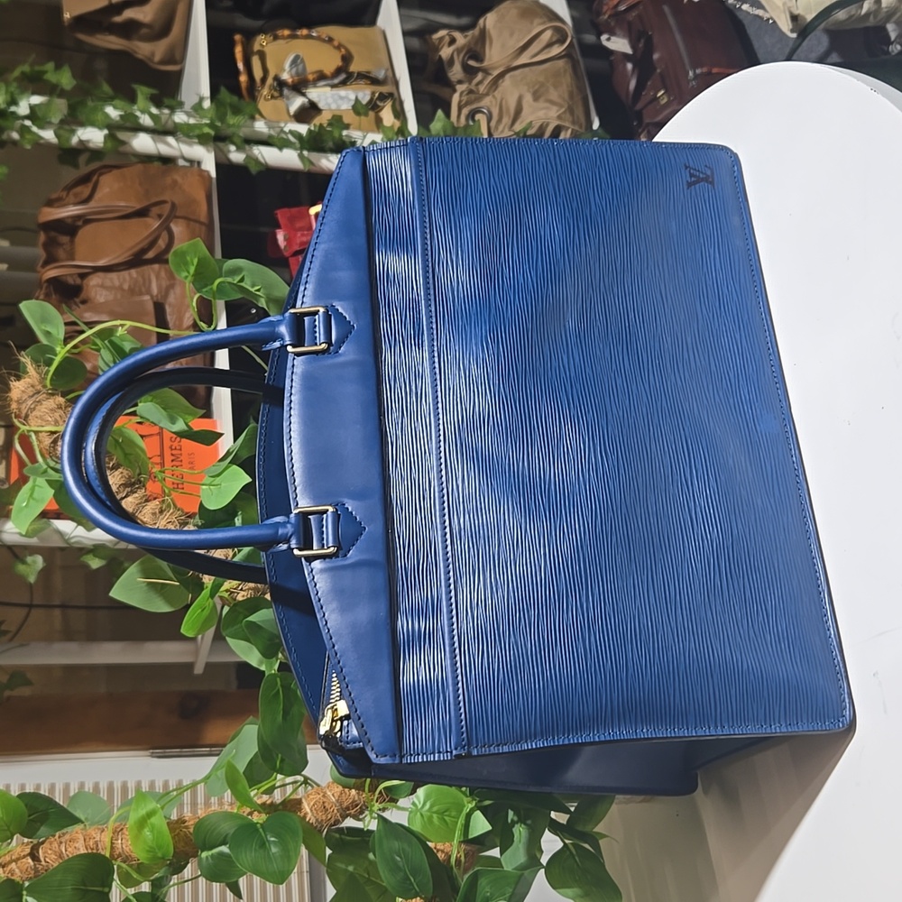 $3 START AUTH $2500 LV Riviera Blue Epi leather bag